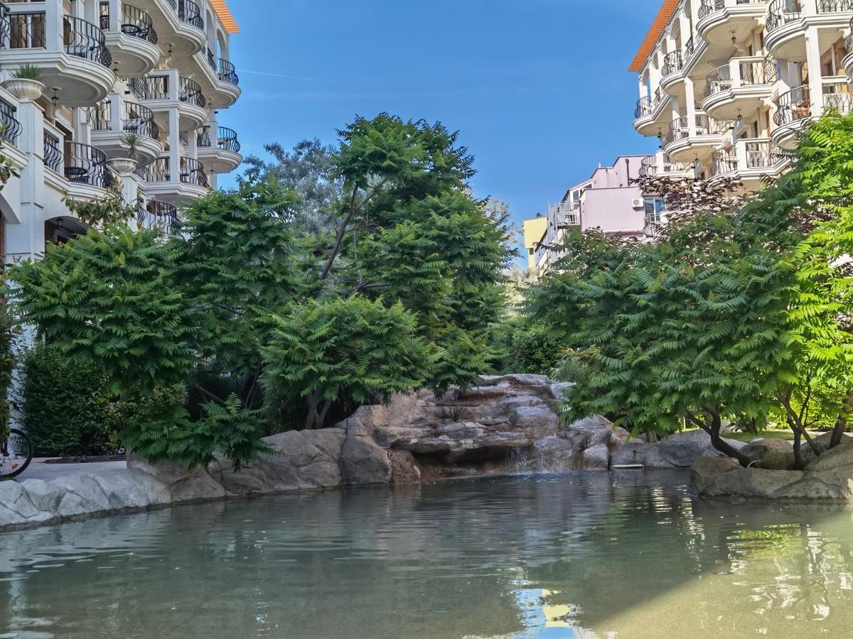 Harmony Suitеs Apartment 써니비치 외부 사진